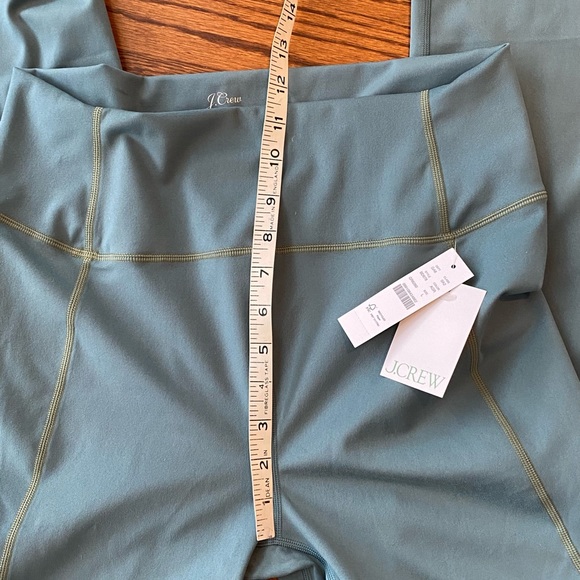 J. Crew  CloudStretch high-rise flare pant Large brand new perfect condition - Picture 9 of 10